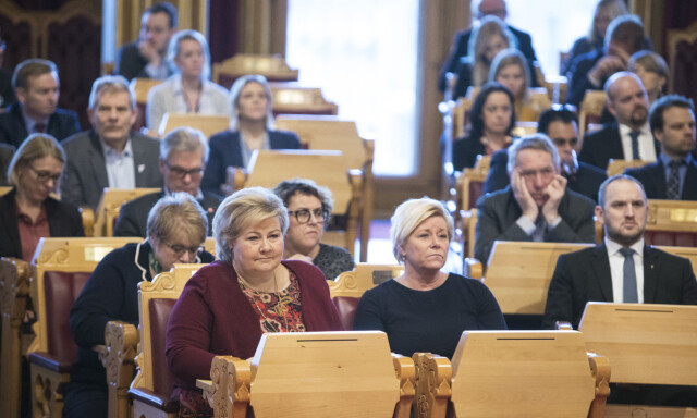 Venstre og KrF må skaffe seg barnesete i Stortinget